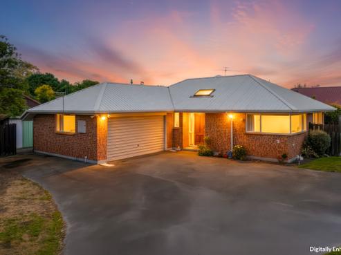 6 Mull Place, Broomfield