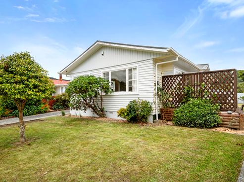 27 Momona Street, Wainuiomata