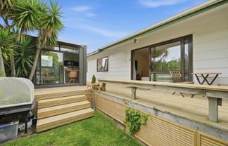 2/14 Mozeley Avenue, Devonport