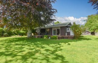 40 Takinga Street, Mourea
