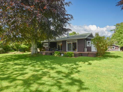 40 Takinga Street, Mourea