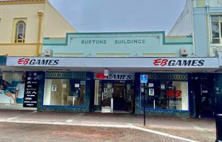 First Class Art Deco Retail