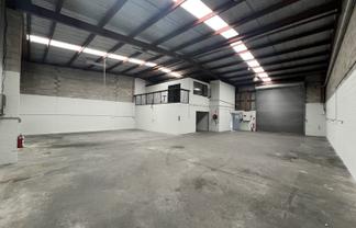 Versatile 378sqm Industrial Unit