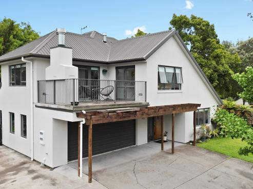 76 Addison Street, Leamington