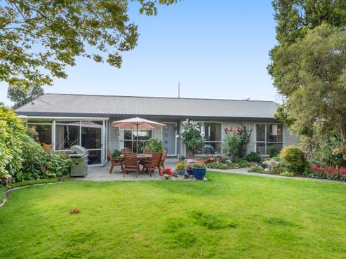 6 Te One Place, Redwood