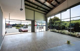  Cafe Space - Ready To Go 