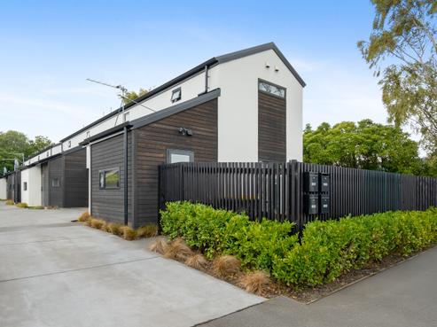 199A Hills Road, Edgeware