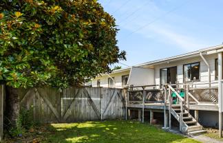 1/13 Paton Avenue, Te Atatu South