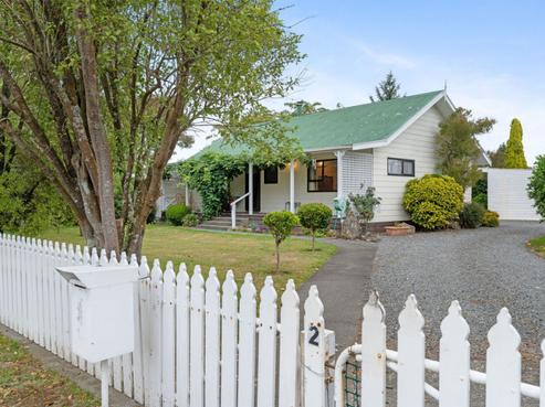 2 Loasby Place, Greytown