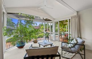 1082 Sandspit Road, Sandspit