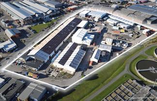 High Stud Warehouse in Seaview 