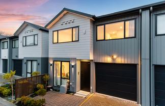 25D Oteha Valley Road, Northcross