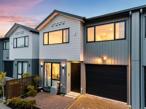 25D Oteha Valley Road, Northcross