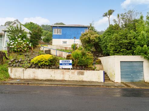 6 Thomson Street, Lookout Point
