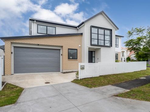 10 Bronte Place, Somerville
