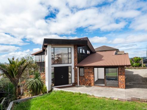 4 Gordon Stanley Drive, Massey