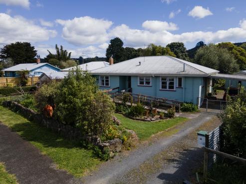 26 Sir William Hale Crescent, Moerewa