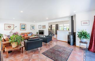 37 Cedar Road, Te Awanga