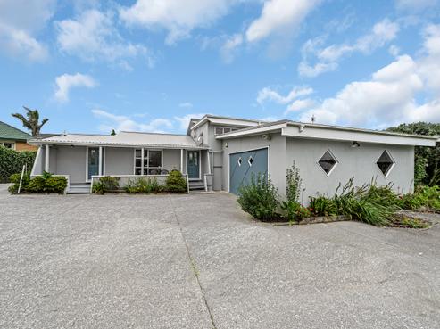 138 New Windsor Road, New Windsor