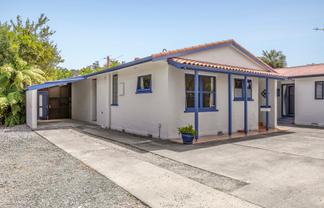 2/6 Synagogue Lane, Nelson