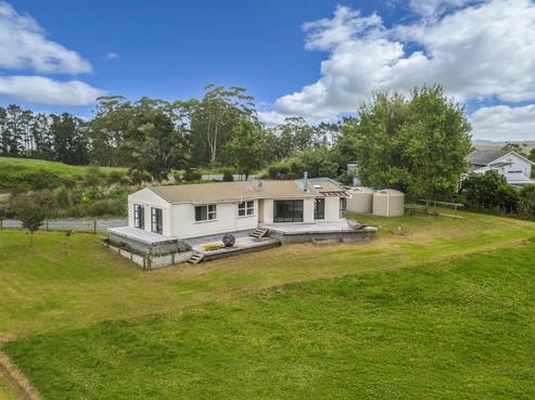 1540 Millbrook Road, Otamatea Surrounds