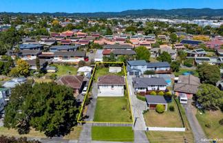 4 Duncan Avenue, Te Atatu South