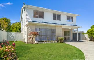 3B Hunter Place, Merrilands