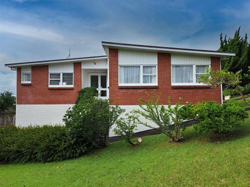 18 Shanaway Rise, Hillcrest