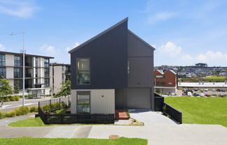 2 Kiokio Street, Long Bay