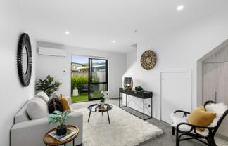 5/4 Johnston Grove, Taita