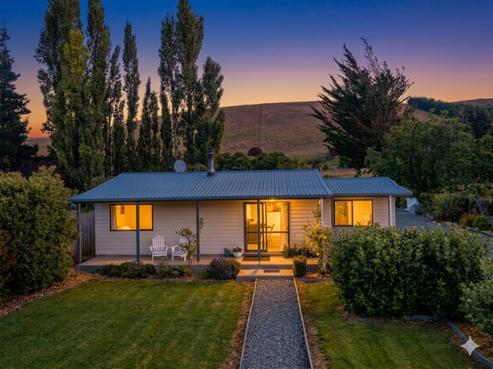 57 Princes Street, Waikari