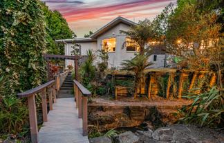 16 Ribblesdale Road, Henderson