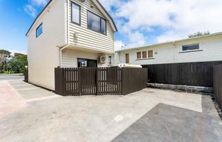 1/59 Godley Road, Green Bay