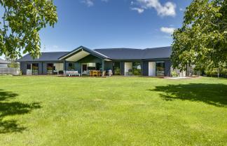 252 Meeanee Road, Meeanee