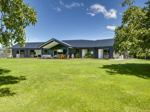 252 Meeanee Road, Meeanee