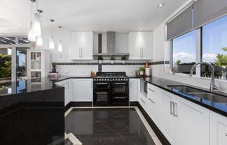 22 Kahurangi Heights, Aotea