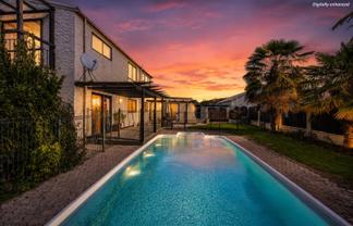 14 Bassett Place, Taradale