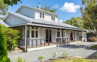 12 Wallace Street, Featherston