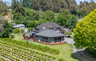 19 Terrace Road, Renwick