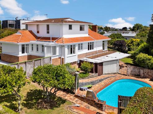 27 Sylvia Road, Saint Heliers