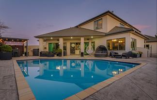 6 Banksia Grove, Milson