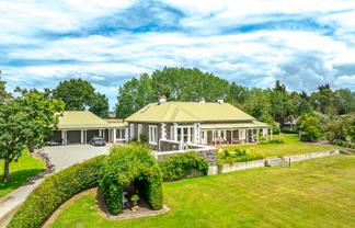 332 Gleniti Road, Hadlow