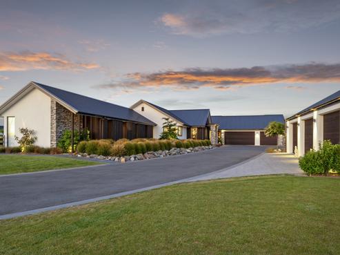 117 Verdeco Boulevard, Lincoln