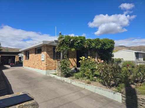 39 Lindis Crescent, Otematata