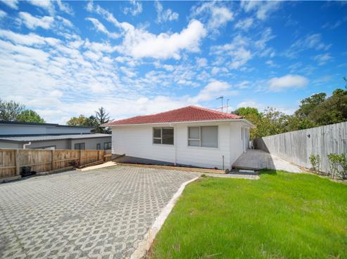 6C Zingaro Place, Massey