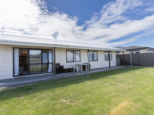 15B Jeffares Place, Taradale