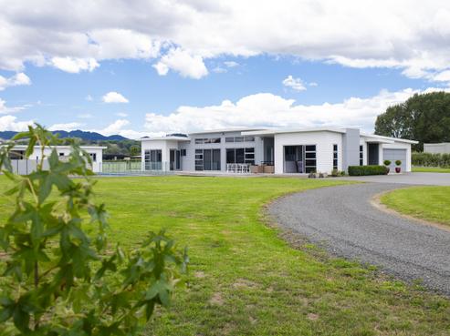 547 Nelson Road, Lytton West