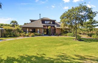 49 Beach Road East, Ashburton
