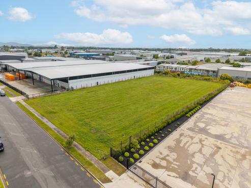 14 Earthmover Crescent, Burbush