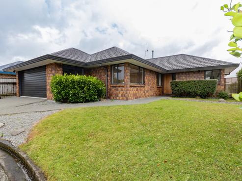 7 Lourie Way, Fitzherbert